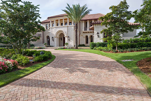 Best Affordable Driveway Paving  in Avondale, LA